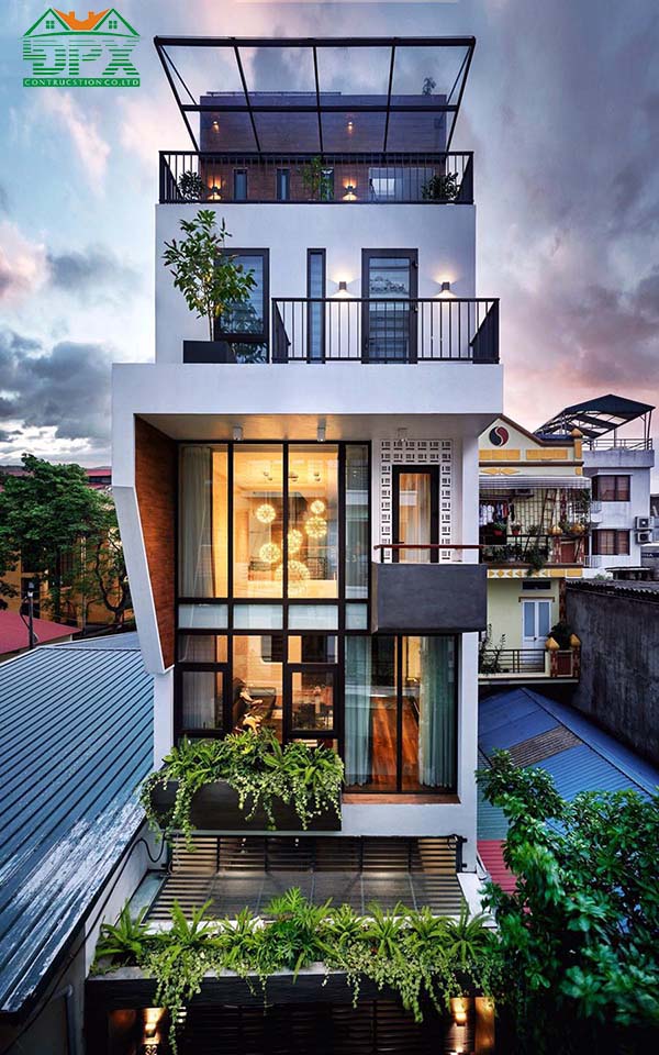 Sử dụng màu sáng đơn sắc giúp ngôi nhà trở nên rộng rãi hơn trông thấy
